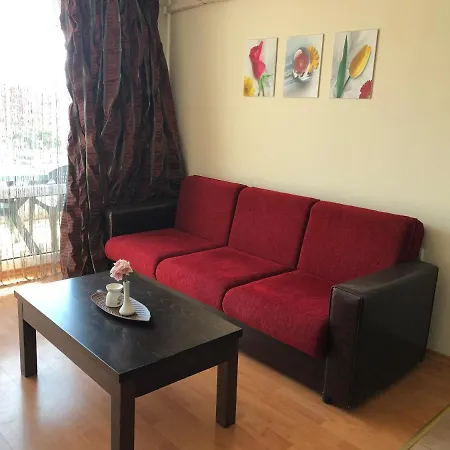 Studio в апарт-отеле гранд форт клуб 엘레니테
